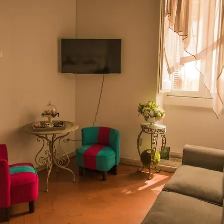 Flowers Apartments Gasthof 2*